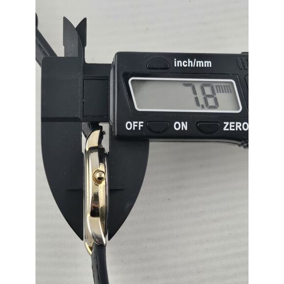 Rare Mens Mickey Mouse Disney EWatch Factory Quartz Watch New Battery Runs - Picture 7 of 9